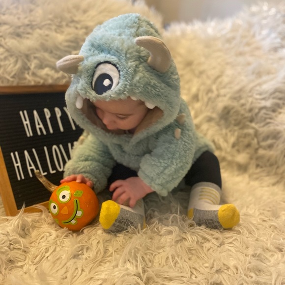 Unisex Monster Costume Hooded One-Piece Romper - Picture 8 of 9